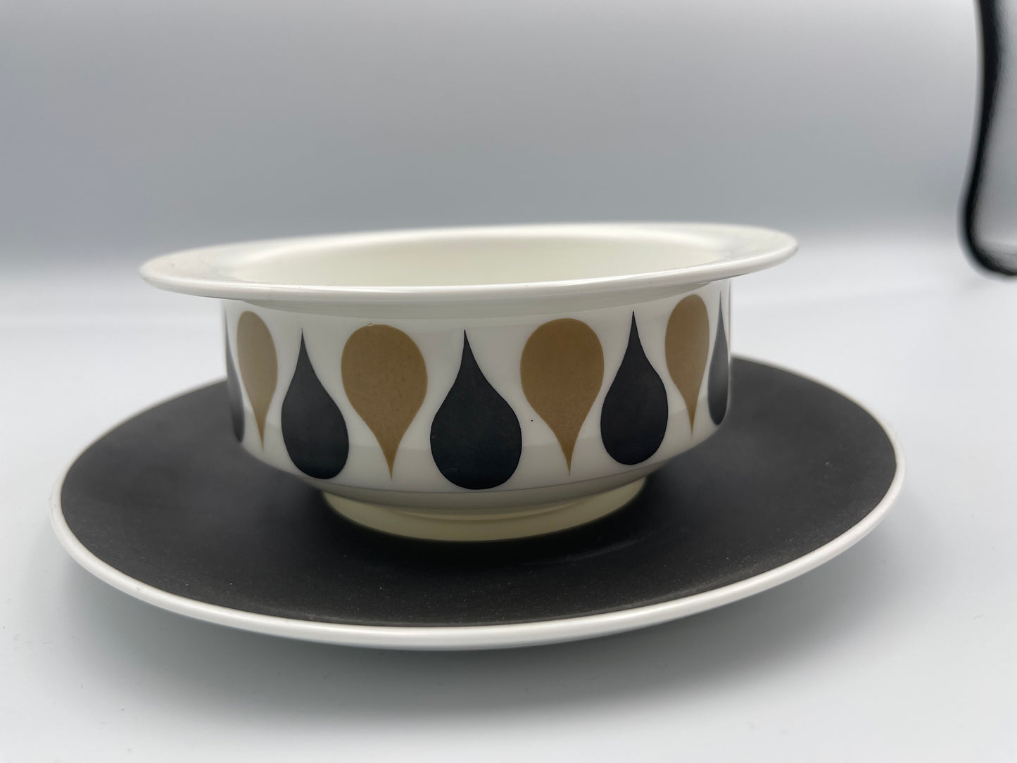 Susie Cooper Diablo soup bowl and saucer.