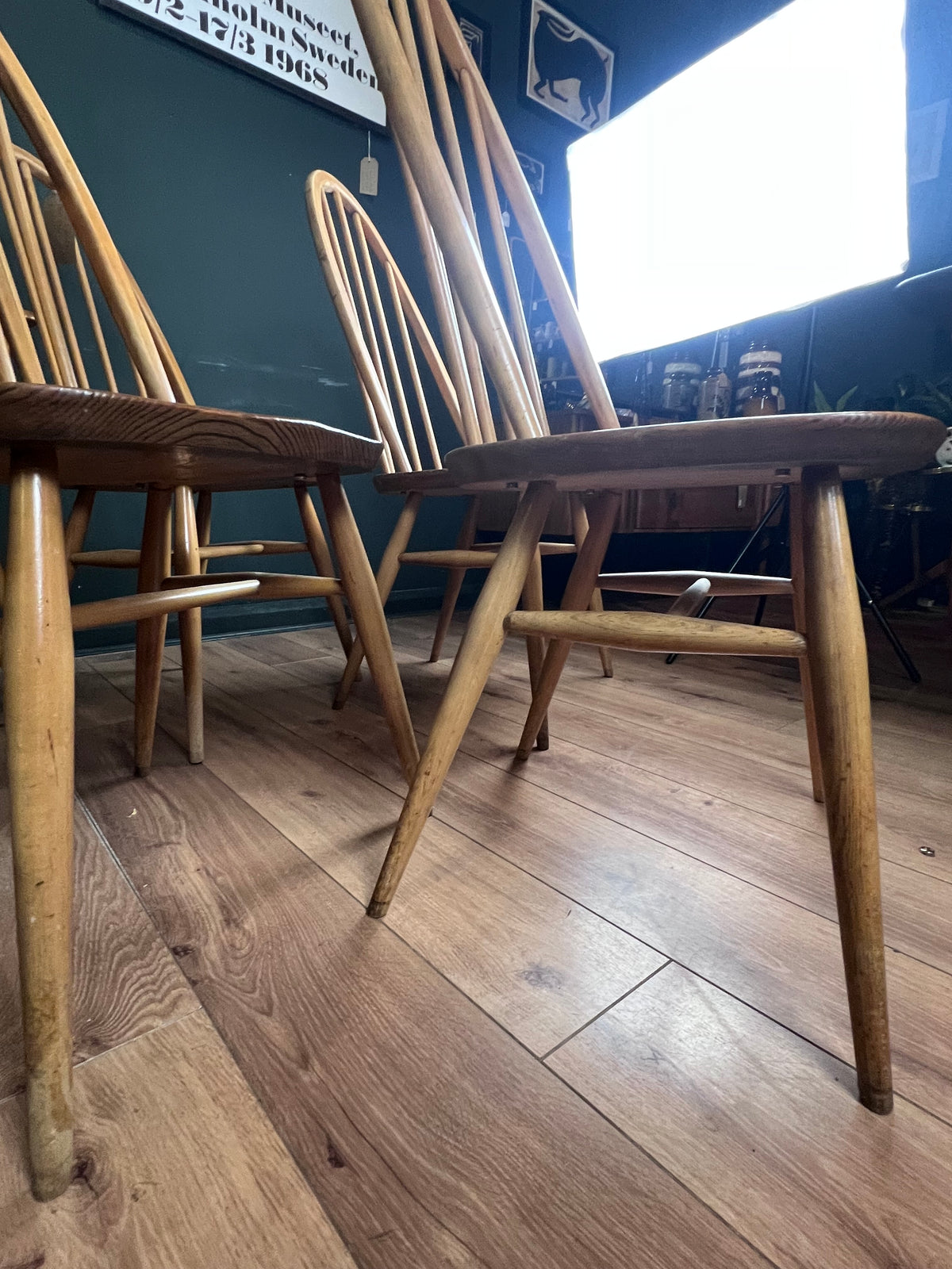 Set of 6 blonde Ercol Quaker dinning chairs