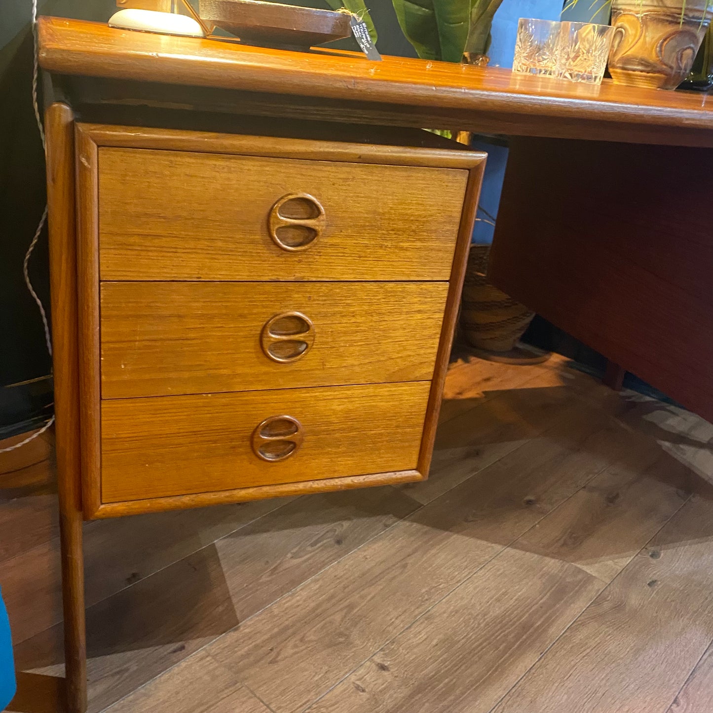 Danish Teak Midcentury desk by Arne Vodder