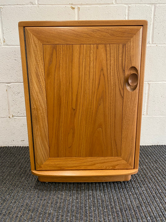 Single door Ercol Windsor cabinet #1008